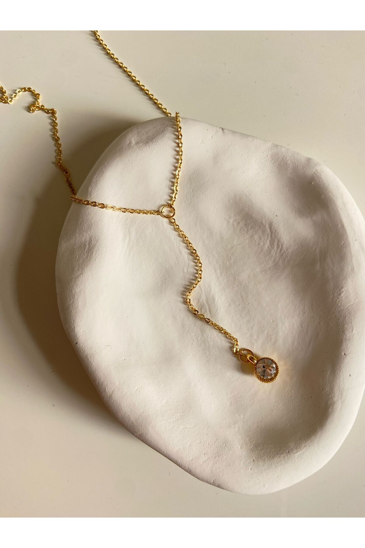 Taşlı Yuvarlak Charm Altın Kaplama Gold Y Kolye - Detay Görseli 1