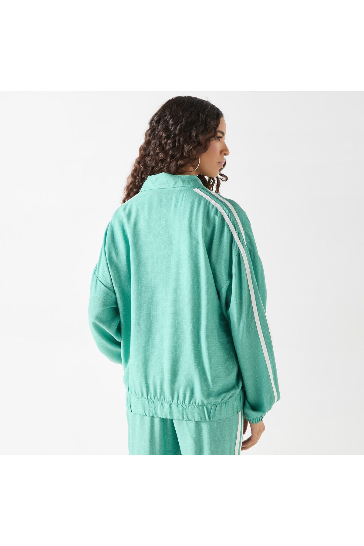 SP Characters-Peanuts Print Bomber Jacket With Long Sleeves And Zip Closure 3