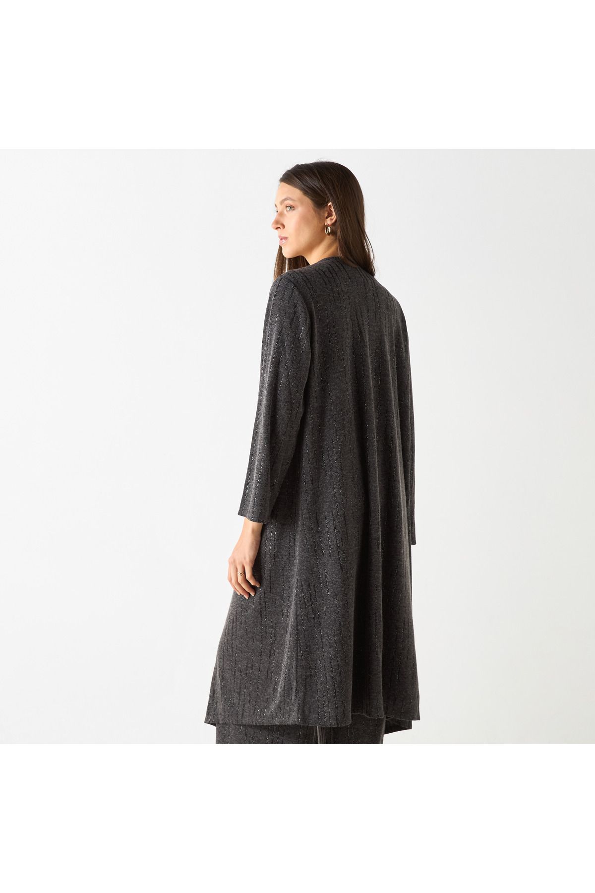 Iconic-Textured Longline Shrug With Long Sleeves 3