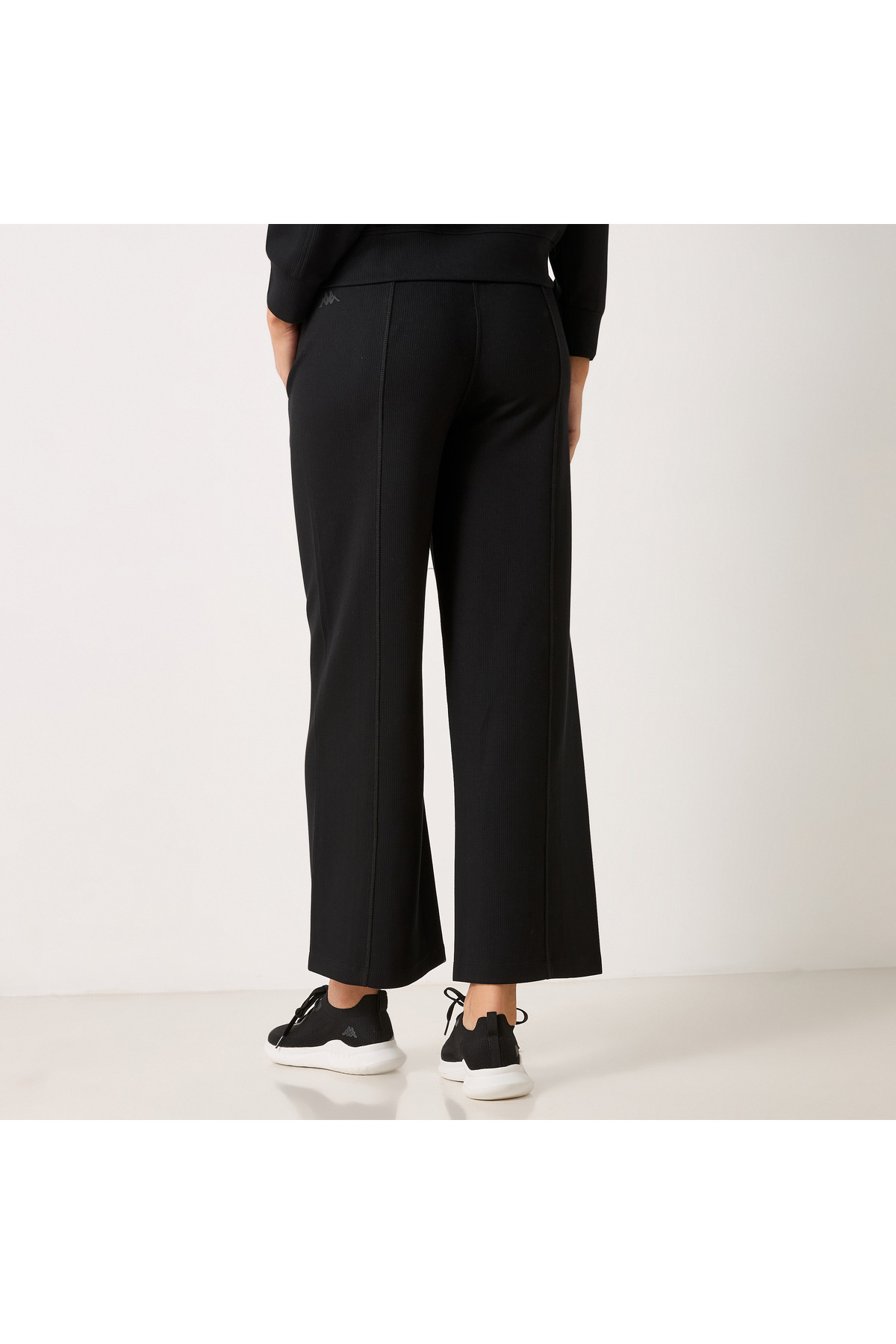 Kappa-Panelled Pants With Drawstring Closure And Pockets 3