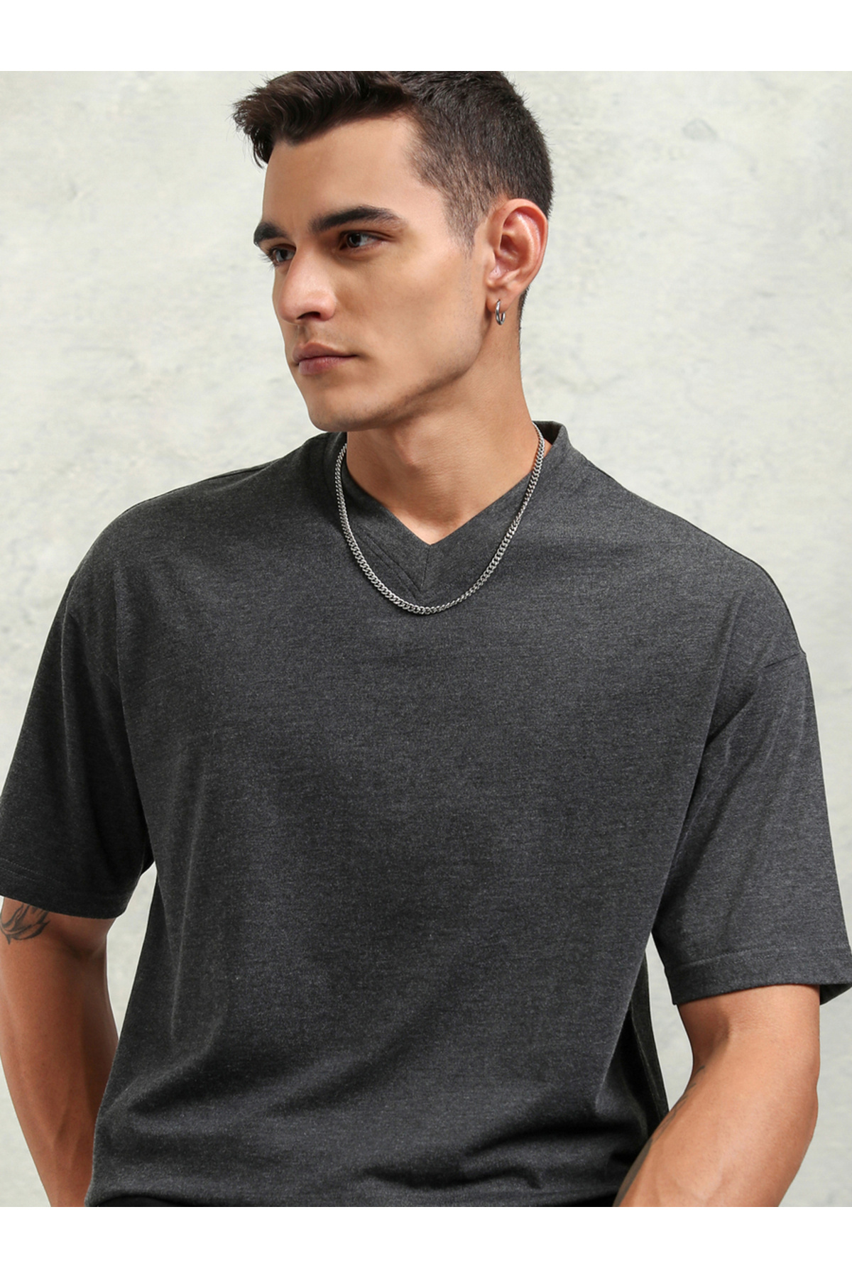Highlander By Styli-Solid Regular Fit V-Neck T-Shirt 1