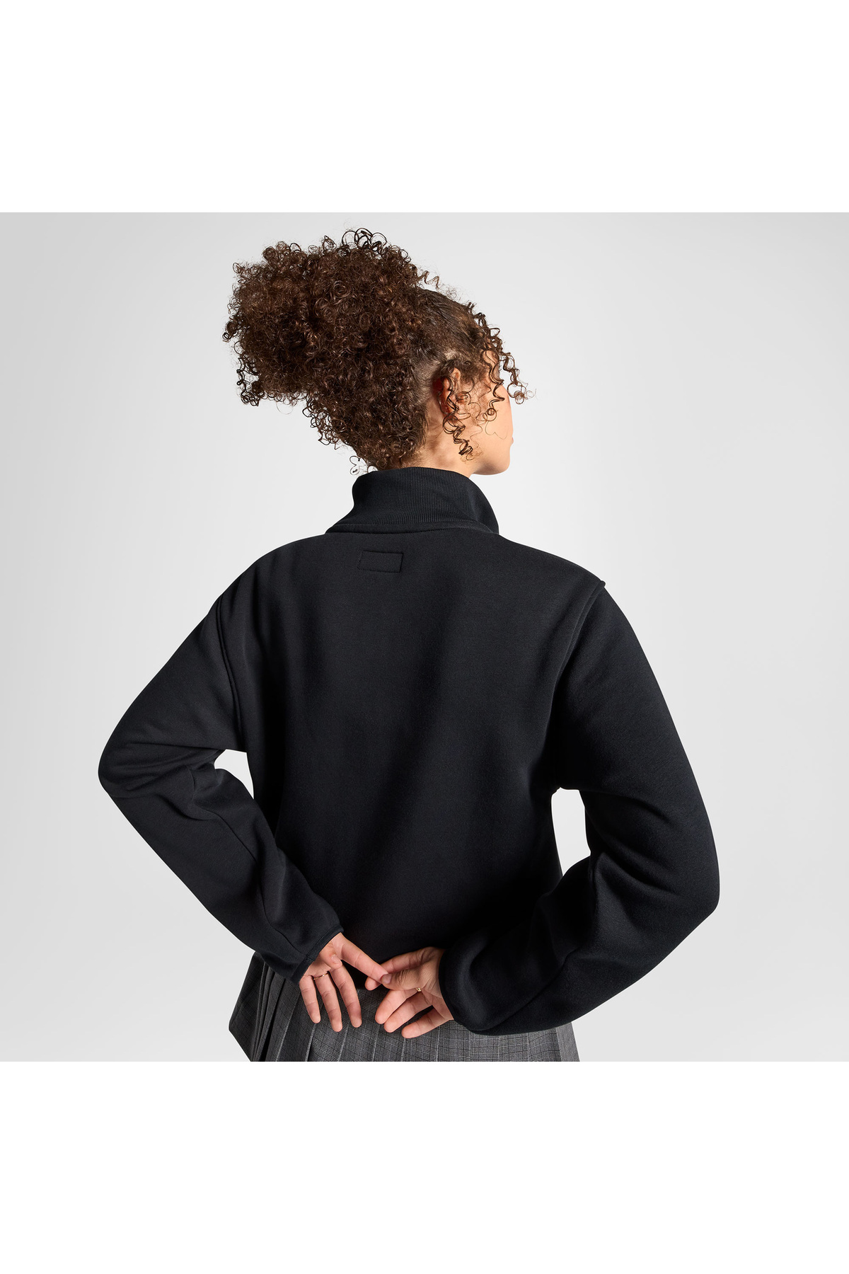 Converse Classic Kadın Yarım Fermuarlı Siyah Sweatshirt görsel 3