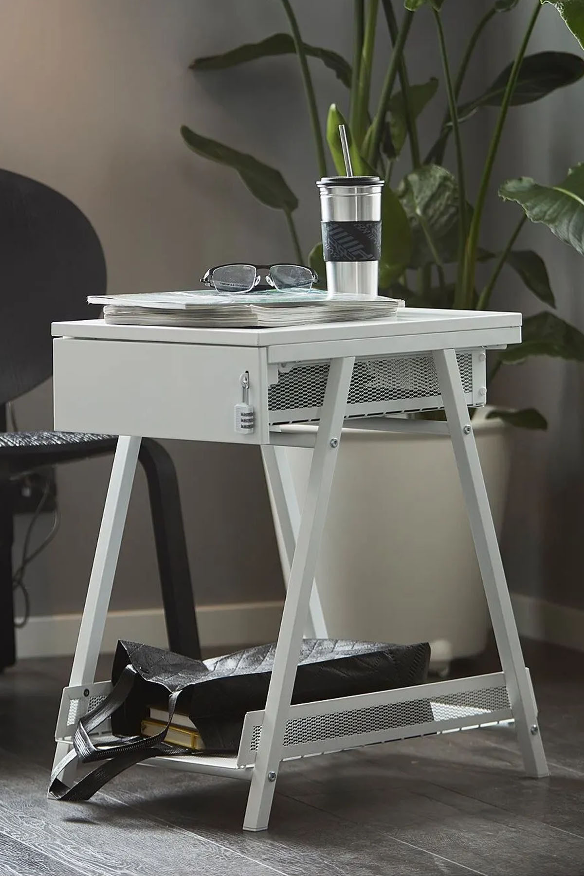 Binbirreyon Çekmeceli Keson Masa Altı Dergi Dosya Rafı Kilitlenebilir 34x56cm Beyaz BE004