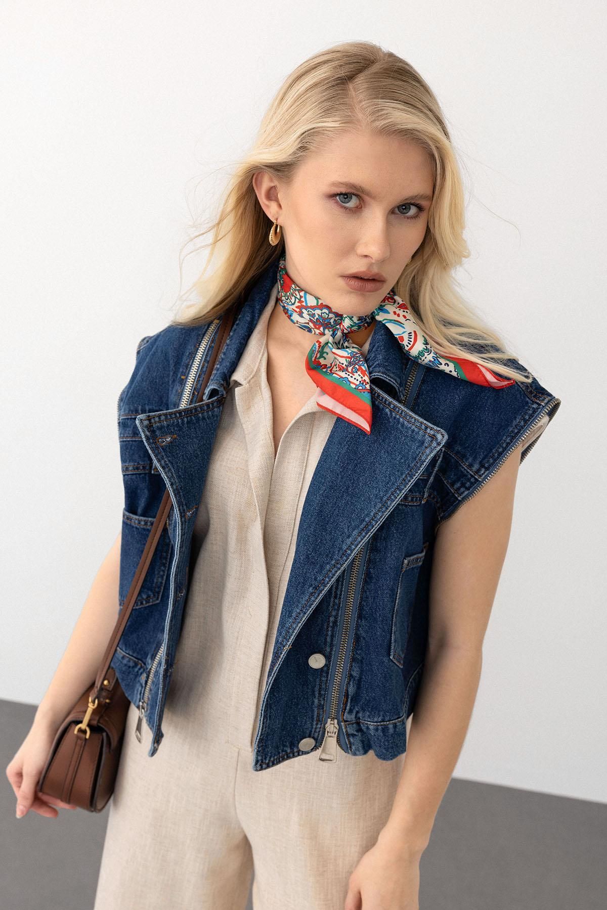 Olcay-Zipper Detailed Short Denim Vest Dark Blue 8256 5