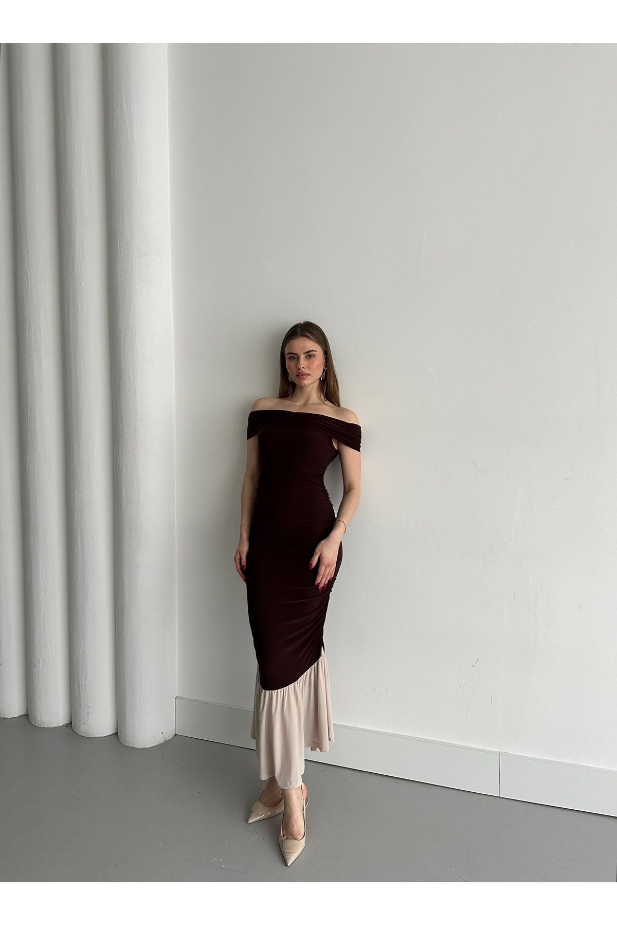 Laluvia-Rochie maro cu volane cu gât barcă - 4798 6