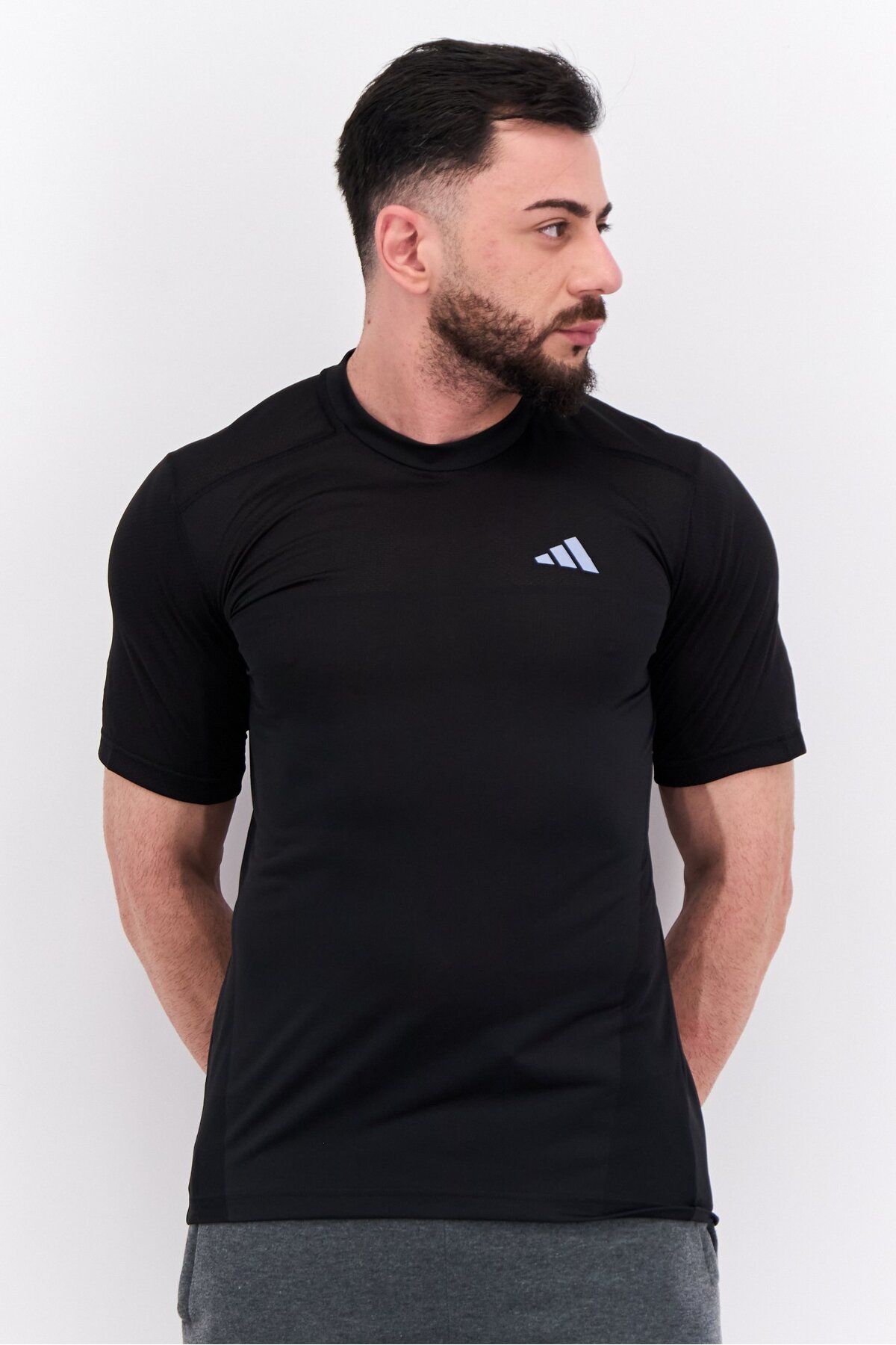 adidas-Men Sportswear Fit Short Sleeve Running T Shirt, Black 1