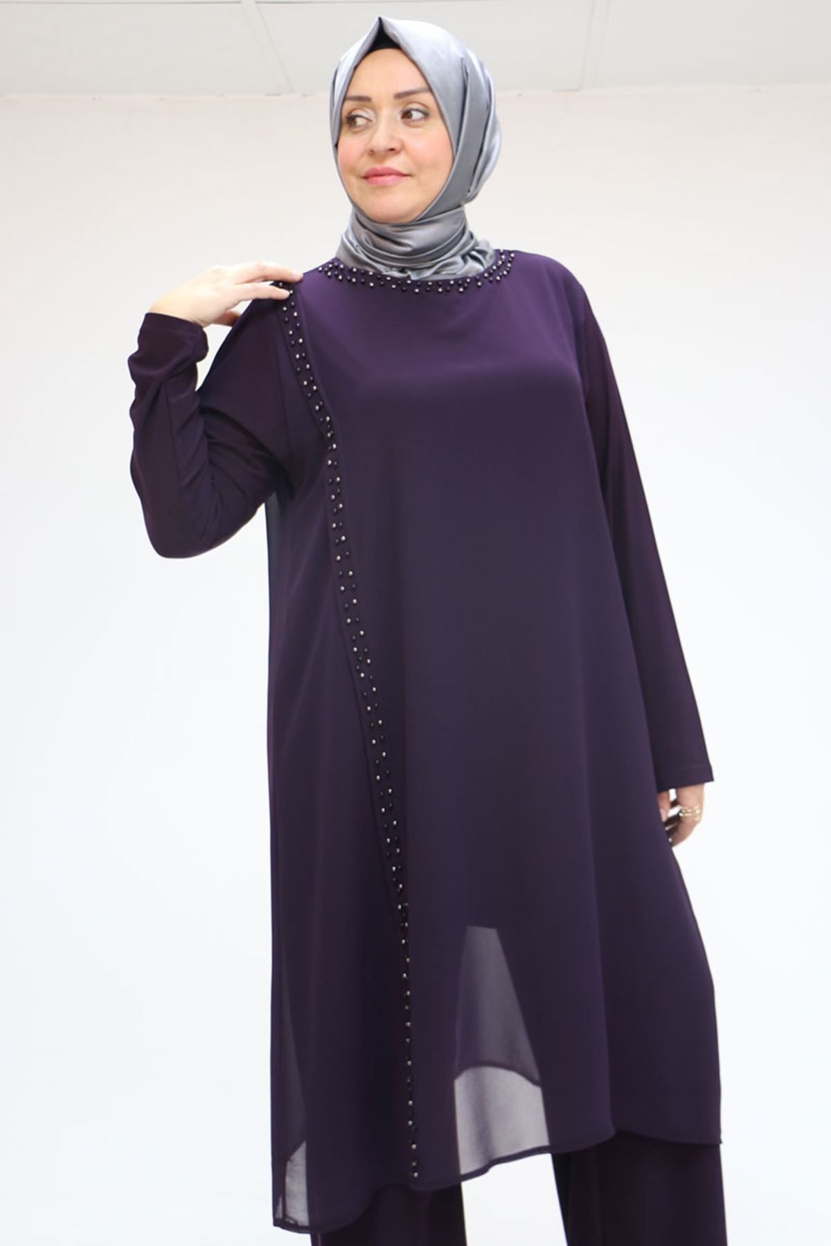 Eslina-Plus Size Sandy-Chiffon Trousers Suit with Pearl Fastening Detail on the Front Plum 1