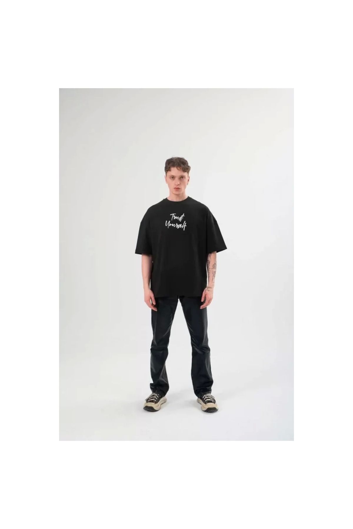 Narnuga Unisex Bisiklet Yaka Baskılı Oversize TShirt