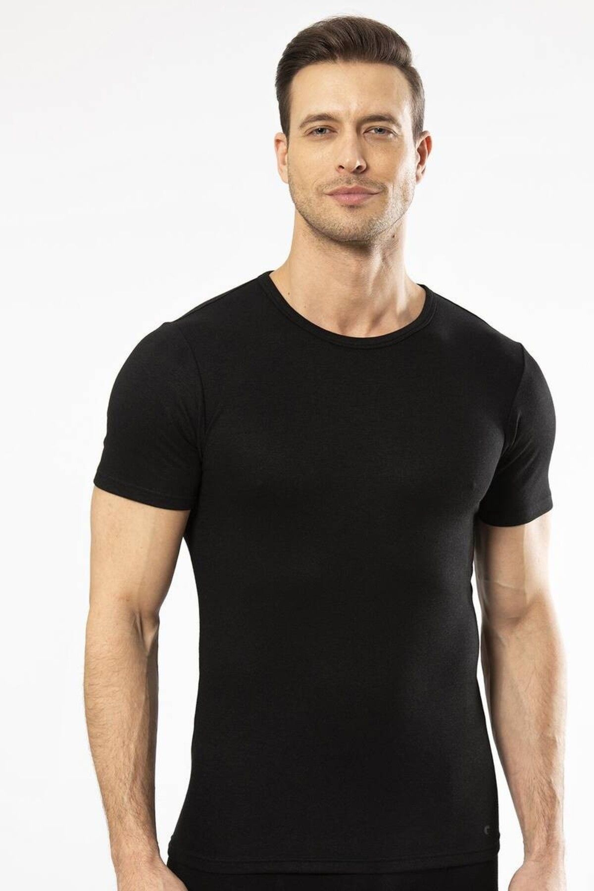 Cacharel-- Thermal Short Sleeve Crew Neck Black T-shirt 4