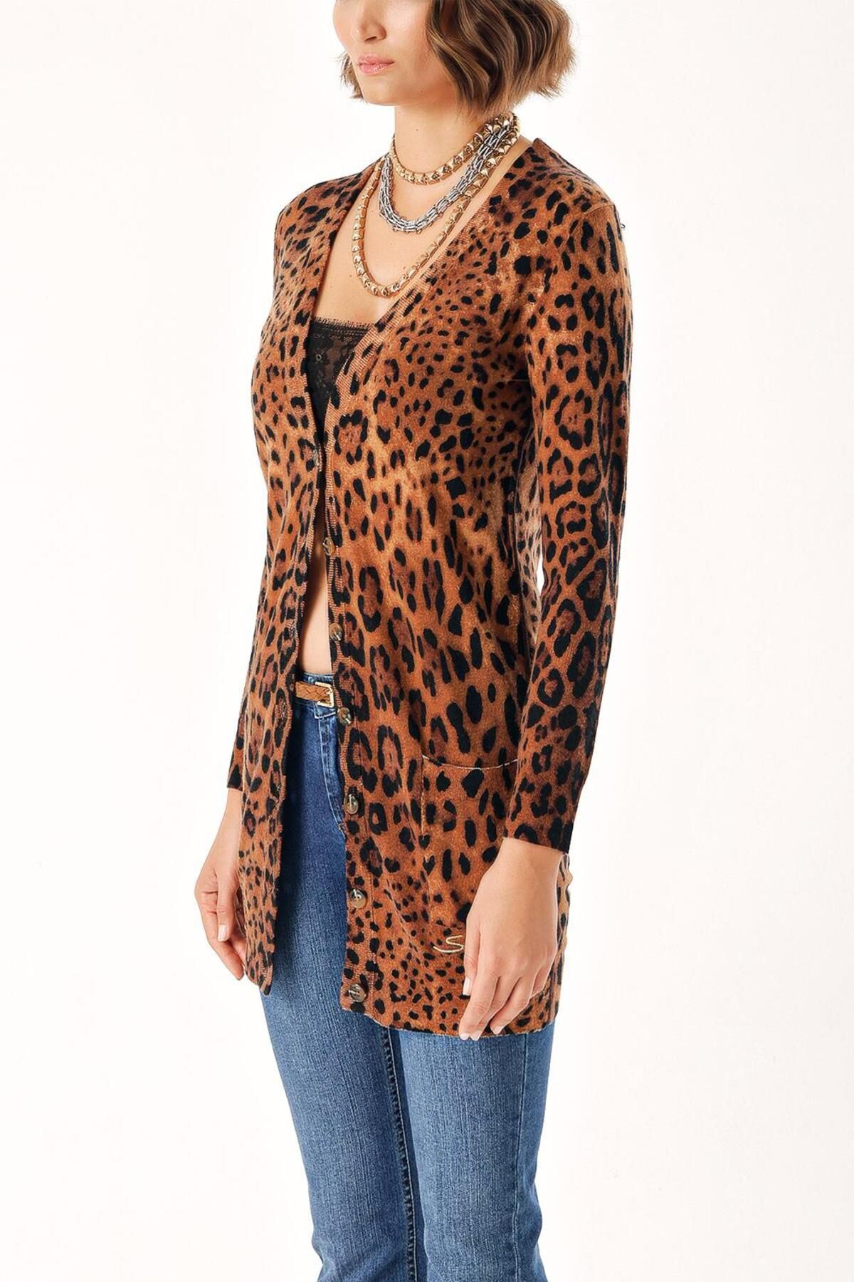 SOCIETA-Leopard V-Neck Long Wool Knitwear Cardigan 28864 3