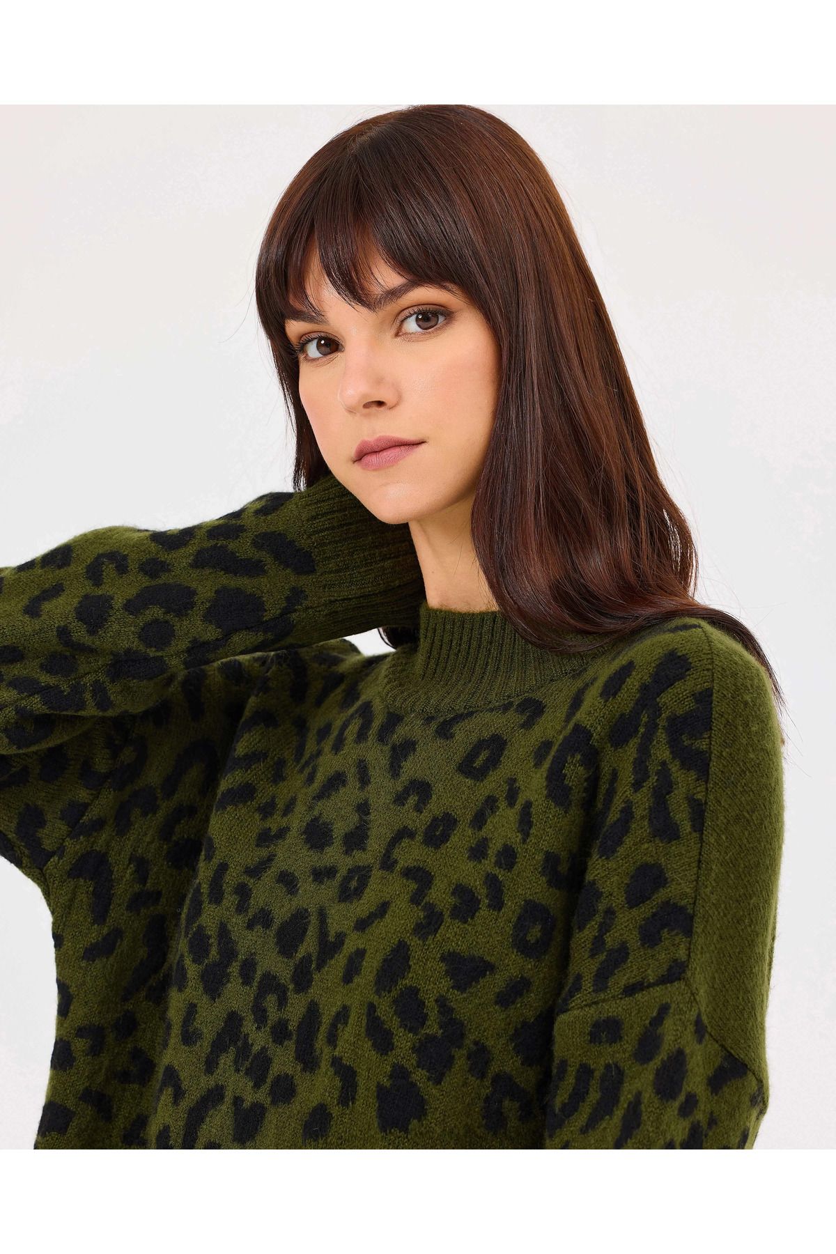 SCL-Leopard Pattern Long Sleeve Knitwear Tunic 3