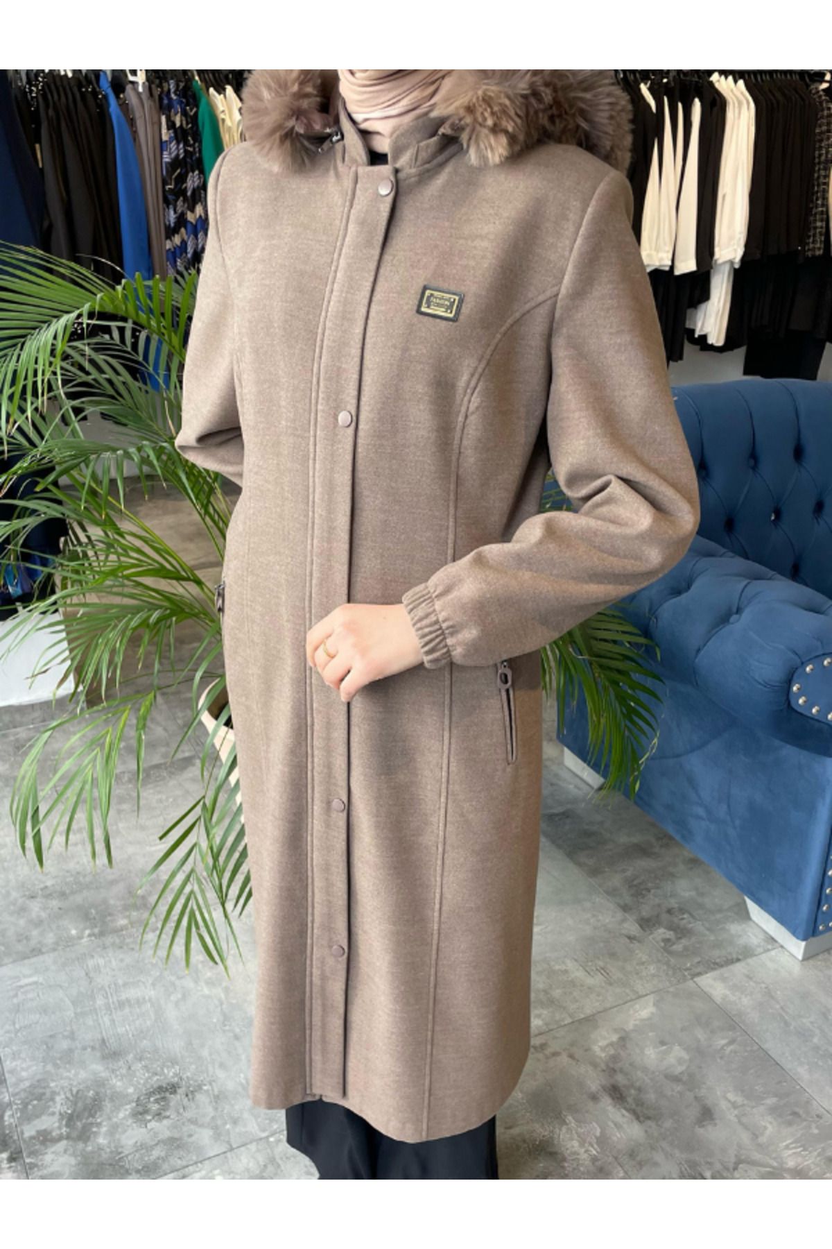 KAREN-Women's Large Size Stamp Coat 748 6