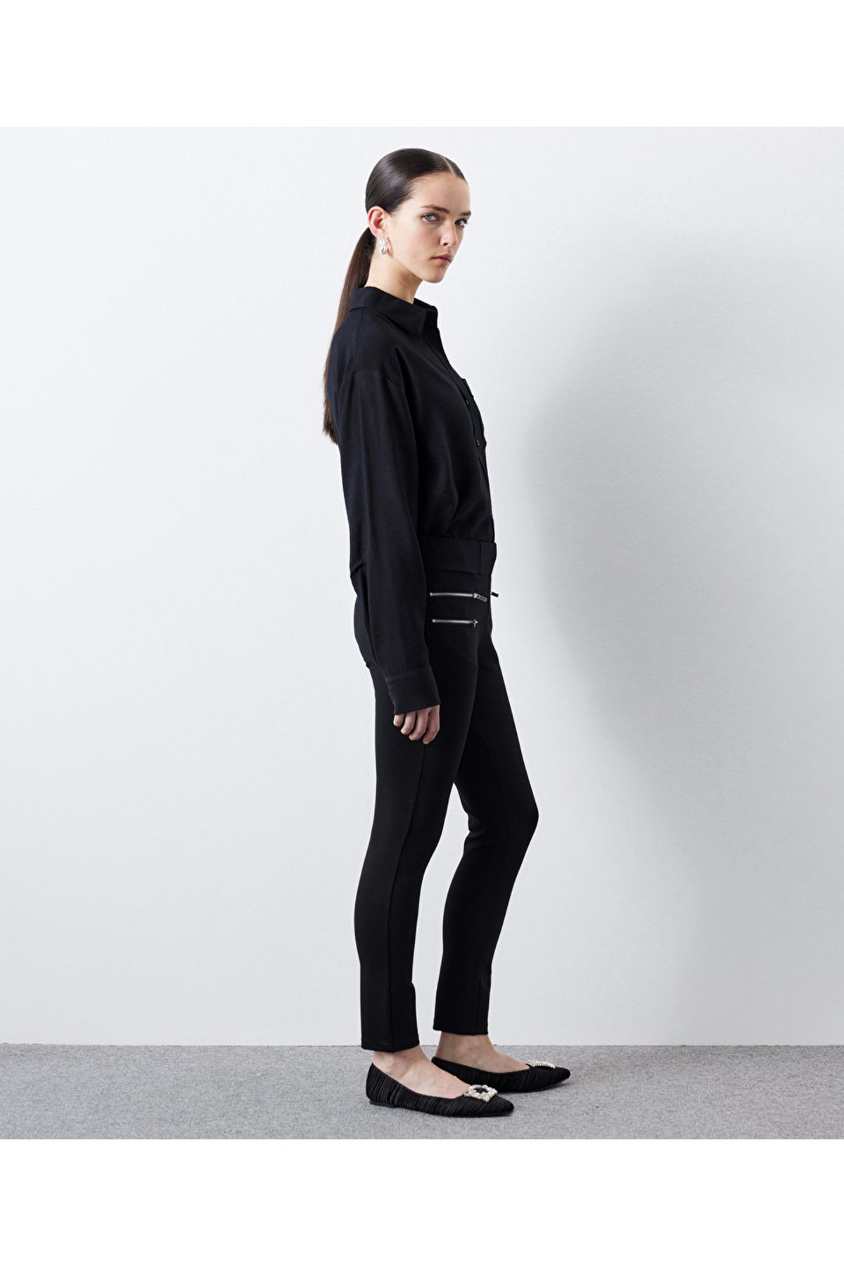 complete the look image