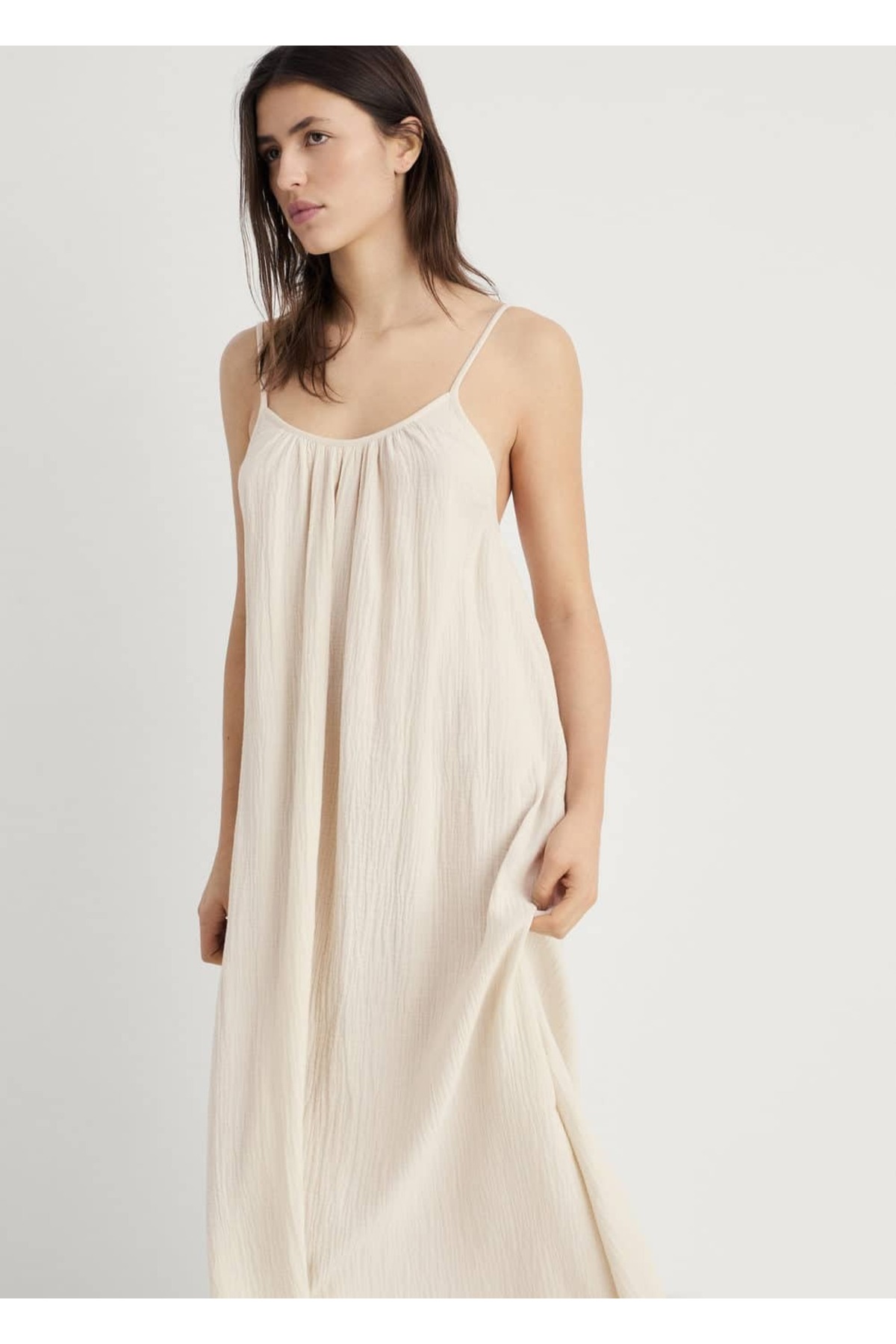 Düz pamuklu gecelik