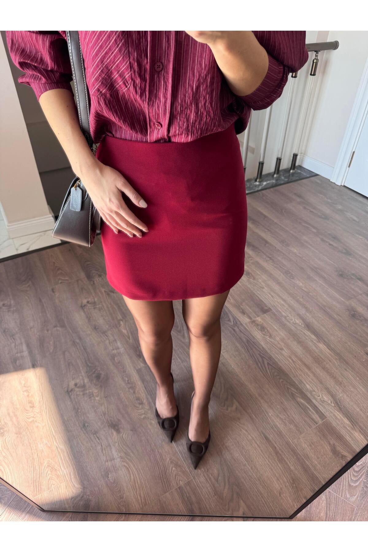 perastore-Burgundy Short Skirt 2