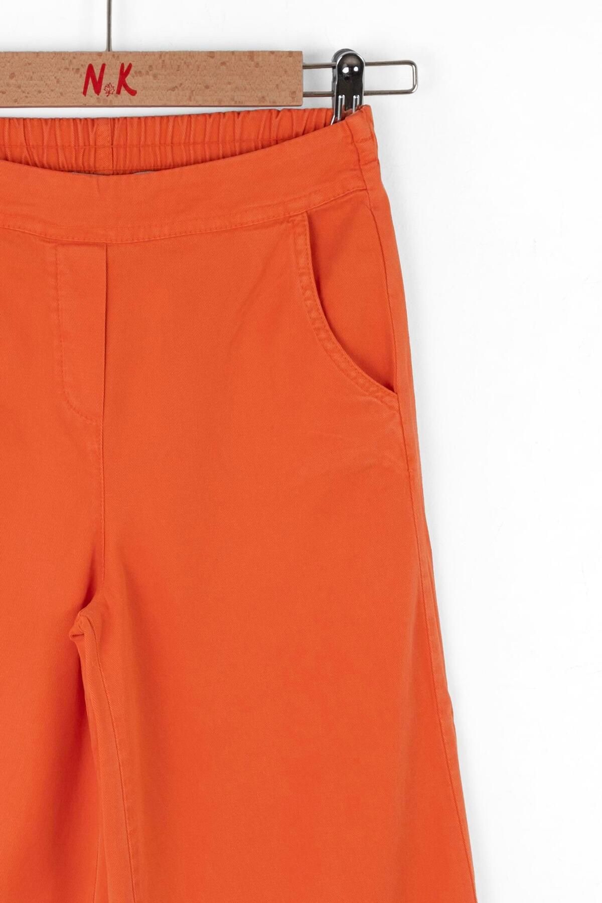 NK-Girl Mandarin Pantaloni Gives the Shape of the Breakability of the Coral 4-8 Years 3