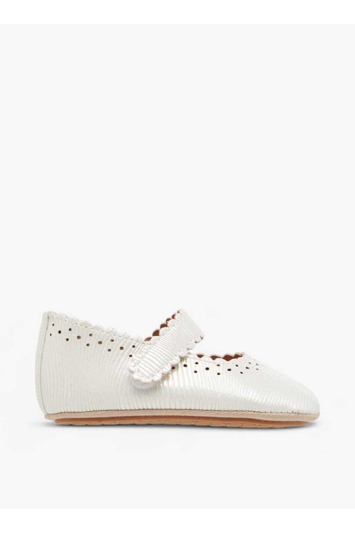 Barefeet-Barefeet Perforated Booties with Hook and Loop Closure 3