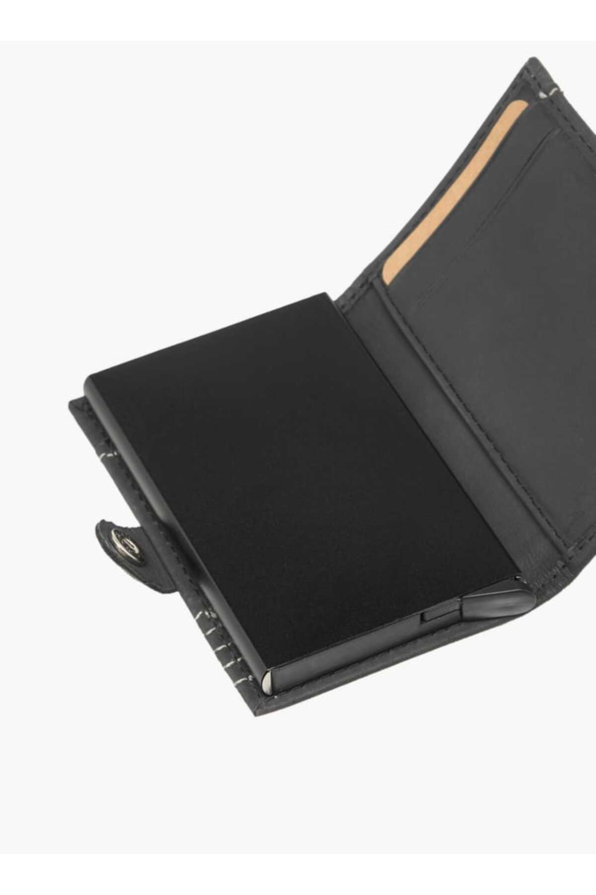 Lee Cooper-Stitch Detail Bi-Fold Cardholder 6