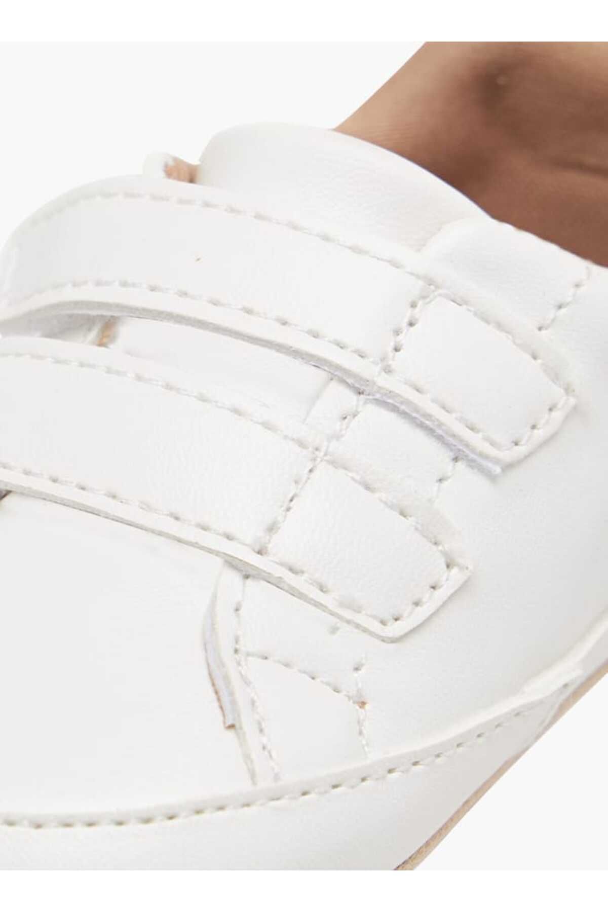Barefeet-Star Cutwork Detail Booties with Hook and Loop Closure 4