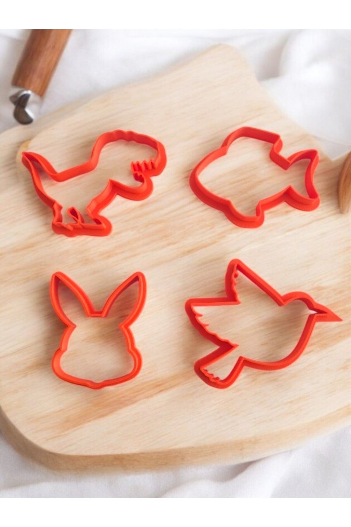 stonehill-Practical Cookie Cutter Set of 4 - Rabbit, Fish, Bird, Dinosaur 1