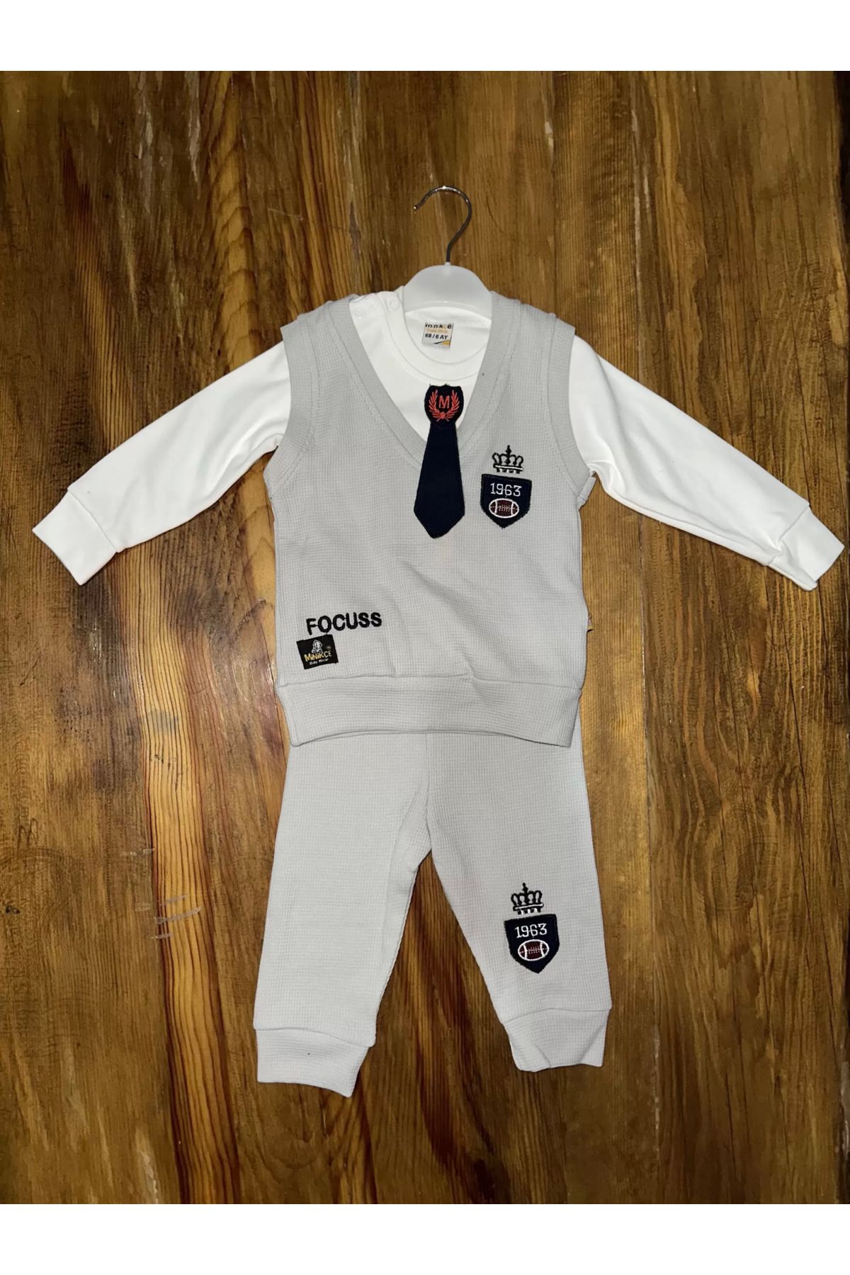 RBY 6-24 aylık kravatlı üçlü takım gri