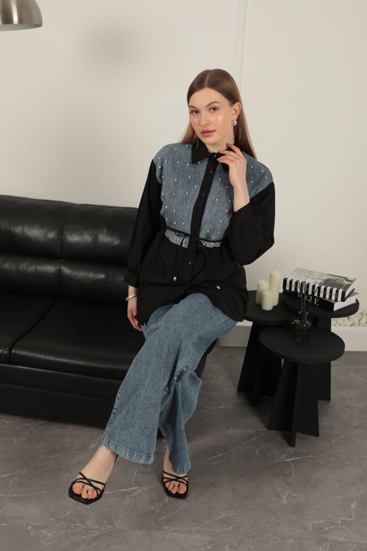 OEM Poplin Kumaş Önü İnci Detaylı Siyah Kadın Gömlek