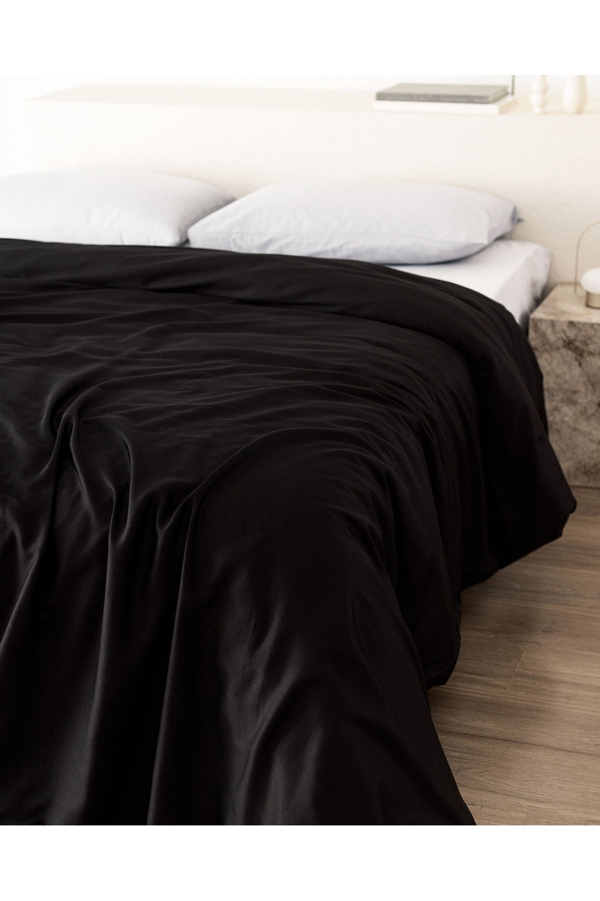 Madame Coco-Ciel Single 100% Cotton Satin Duvet Cover - Black 2