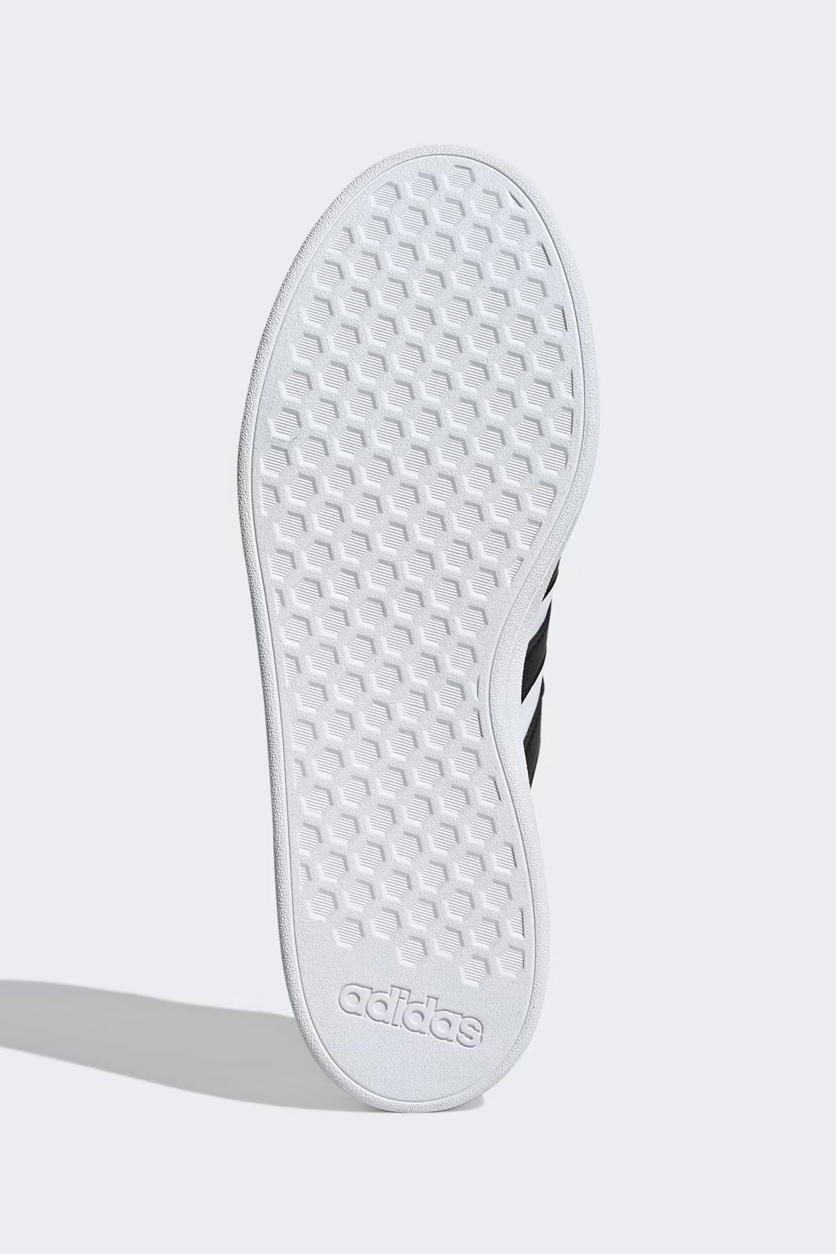 اسنیکر سفید مردانه و زنانه کورت بزرگ TD کفش ورزشی adidas