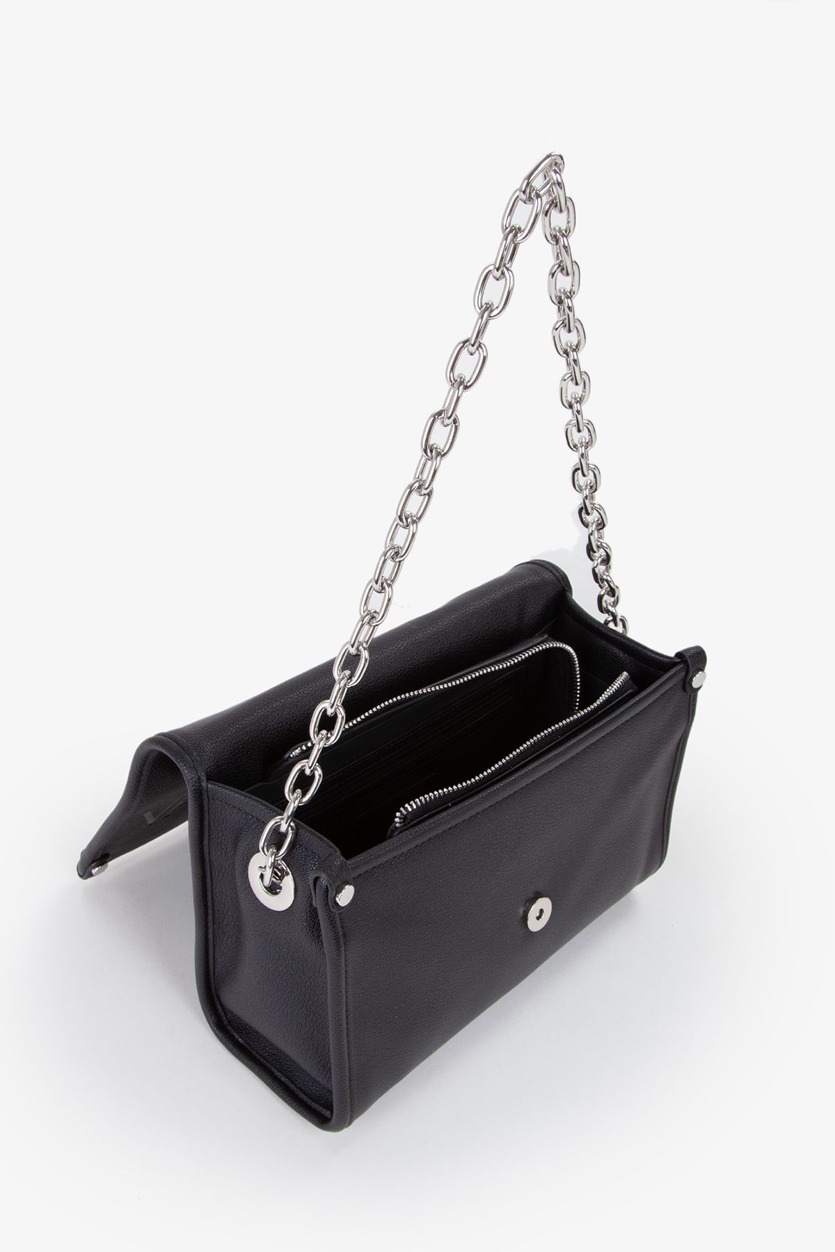 Valentino-SYRIA RE FLAP BAG NERO VBS8YH09 4