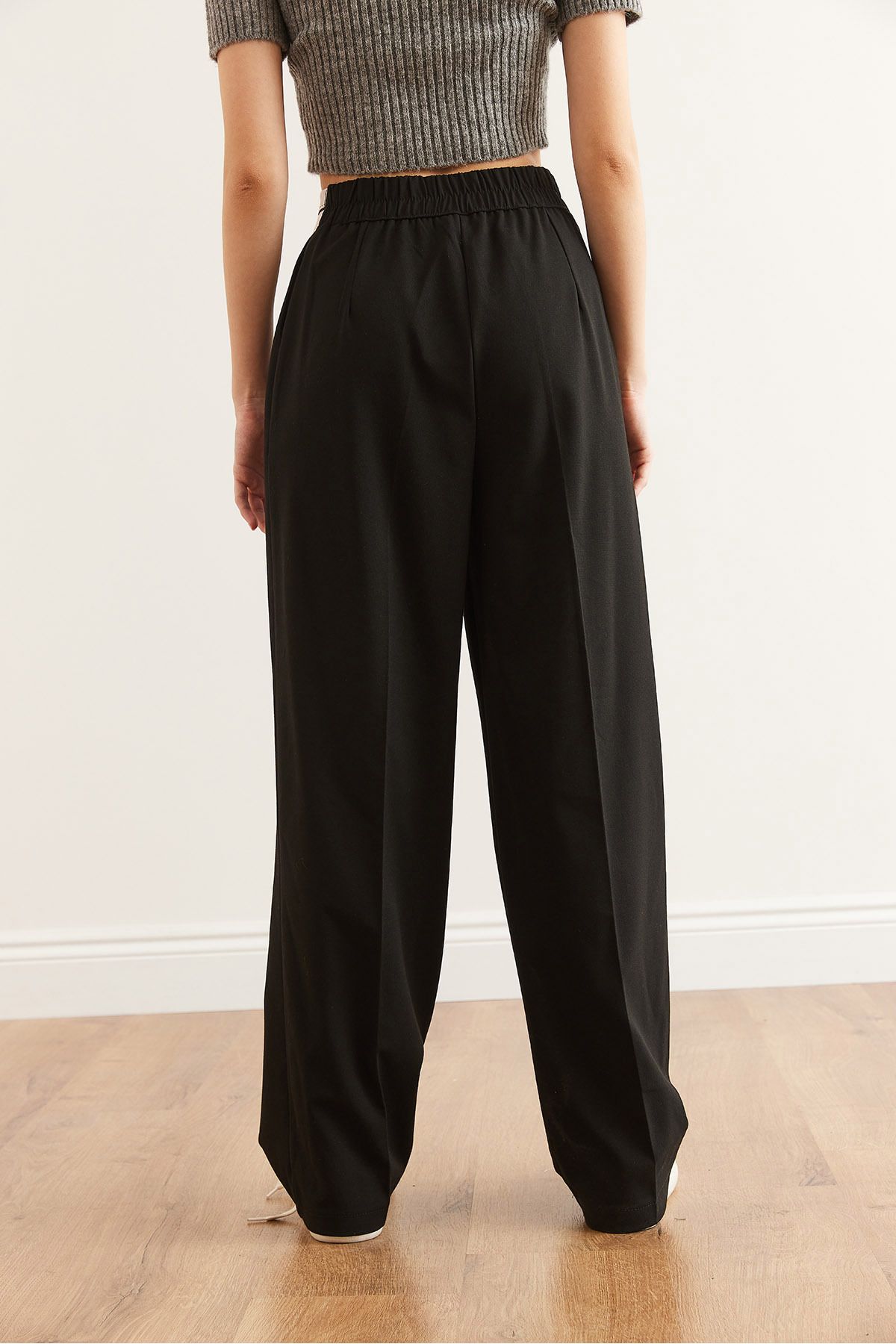 Olalook-Schwarze Polyviscose-Damenhose mit Taschen und Falten, weitem Bein PNT- 19000303 8