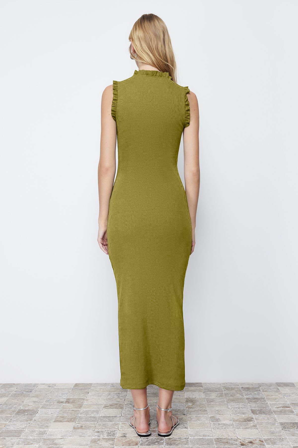 Trendyol Collection-Rochie flexibilă Midi Smart Pencil - verde ulei, detaliu cu volan TWOSS22EL1569 4