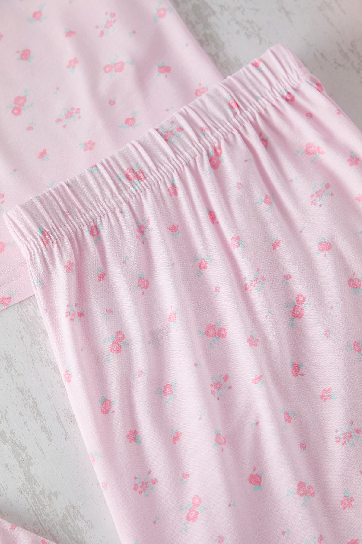 Trendyol Curve-Pink Floral Print Knitted Pajamas Set - Tbbss25Ai00080 with Tie and String Strap 2