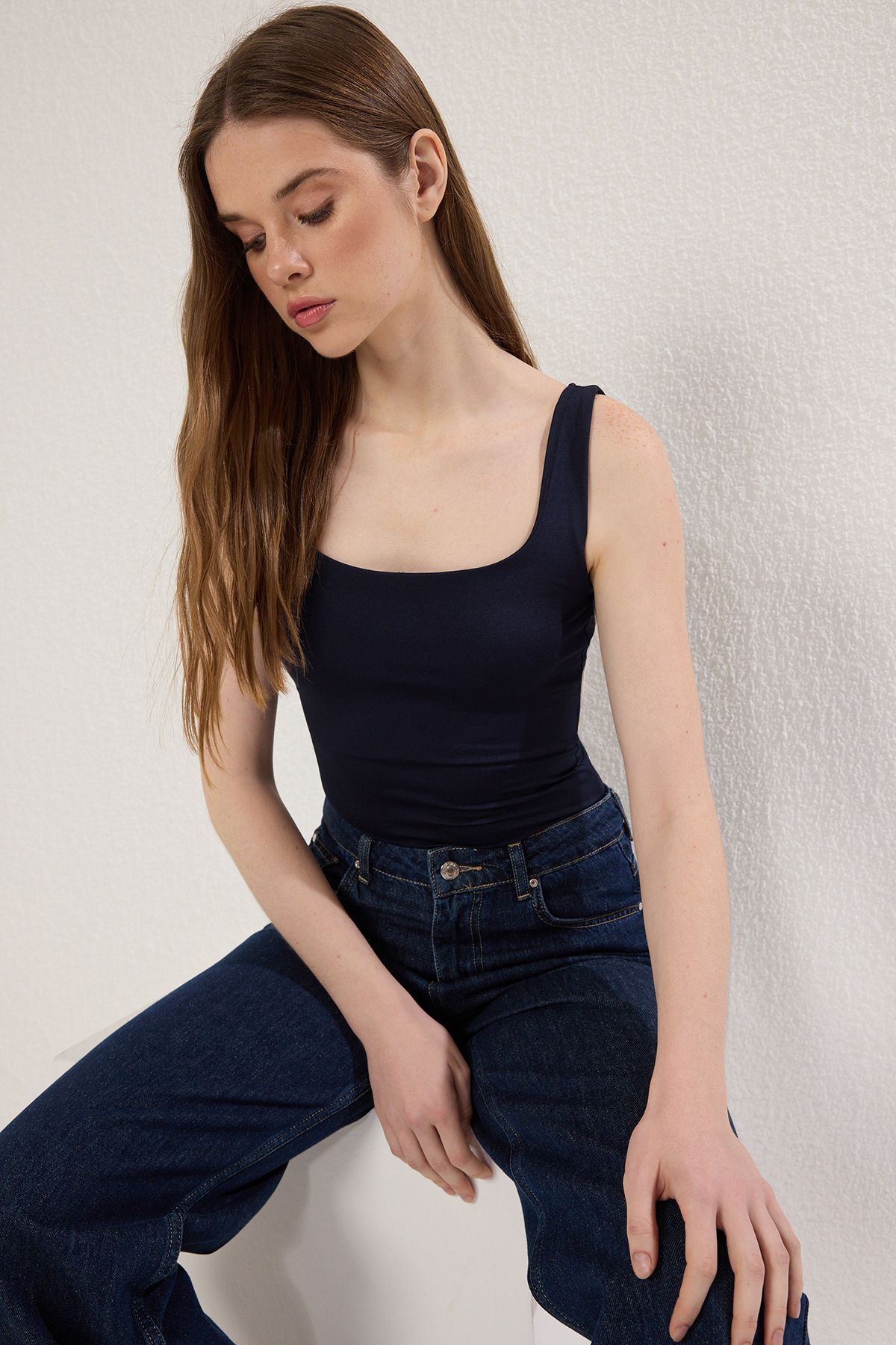 Trendyol Collection Body Tricotat Albastru Bleumarin Cu Gât Pătrat Flexibil - Detaliu Pe Spate Și Închidere Cu Capse Femeie - XL