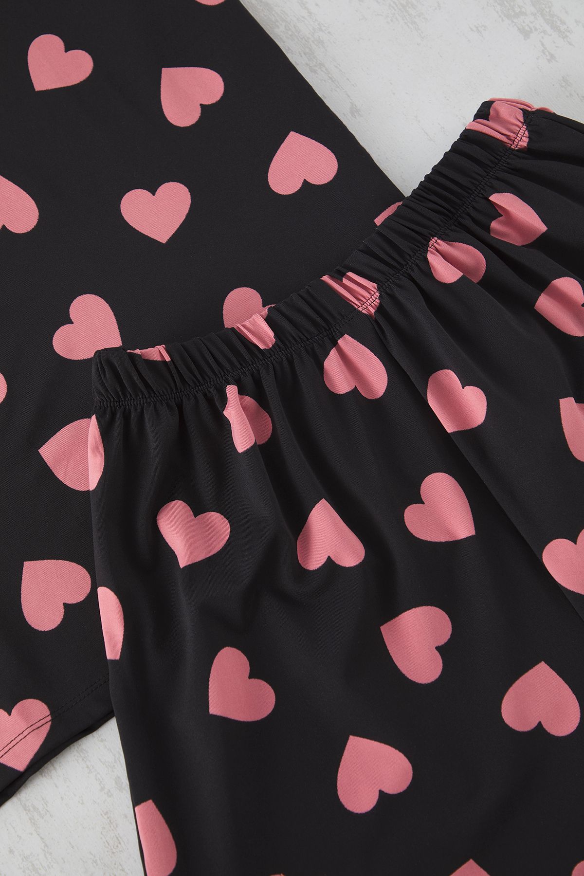Trendyol Curve-Black Heart Pattern Soft Button Milan Knitted Pajamas Set Tbbss25Ai00060 5