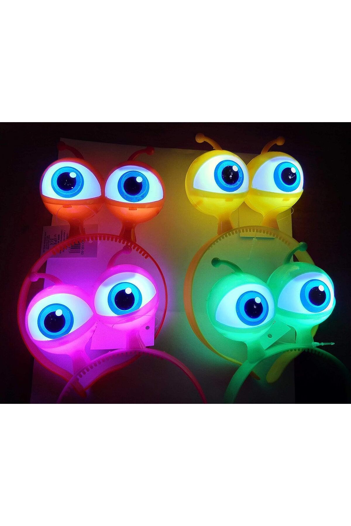 Astra Market Rengarenk 3 Farklı Fonksiyonda Yanan Led Işıklı Uzaylı Göz Taç 1 Adet 18x12 cm