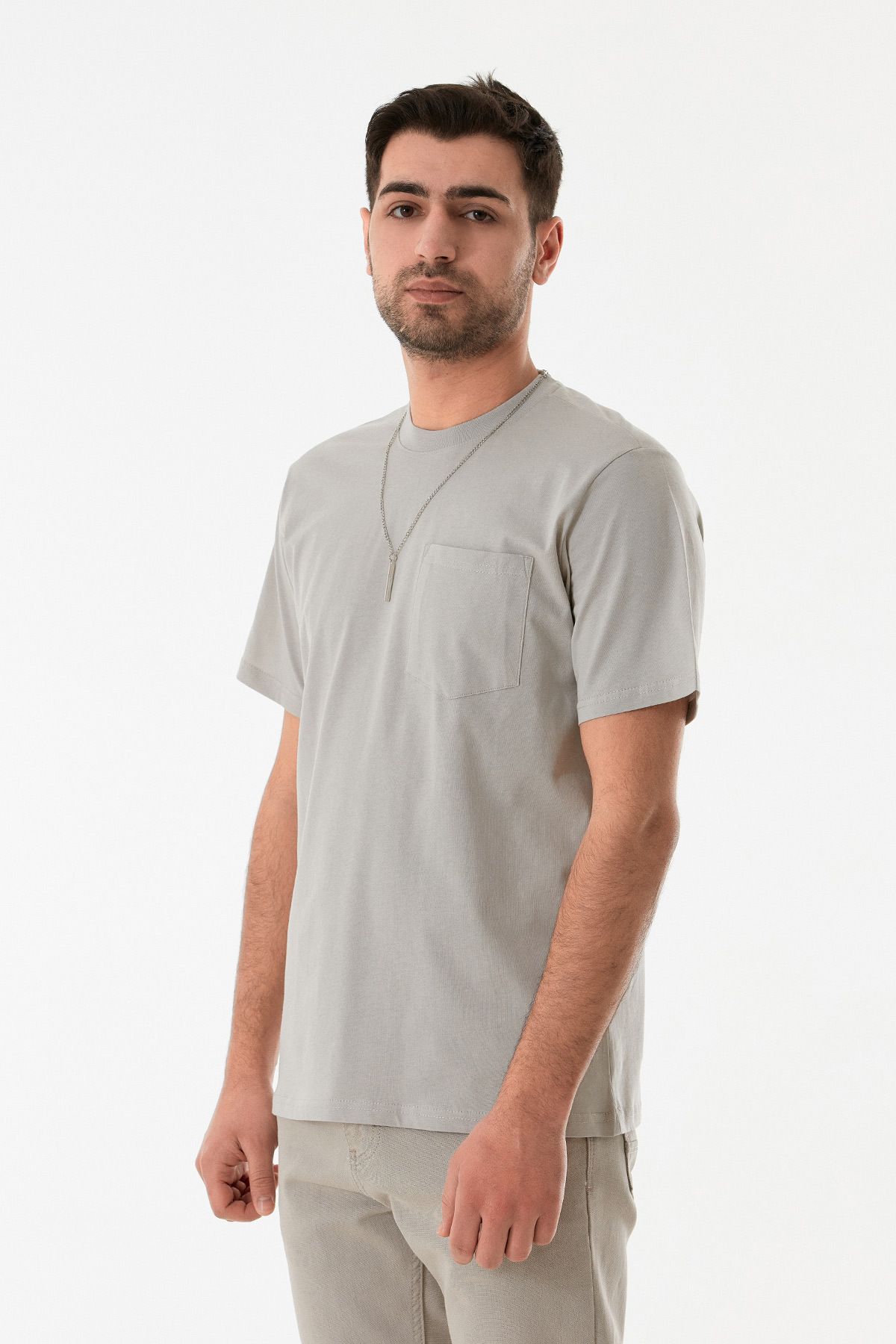 Fulla Moda-Pocket Neck Detail Crew Neck T-Shirt 1