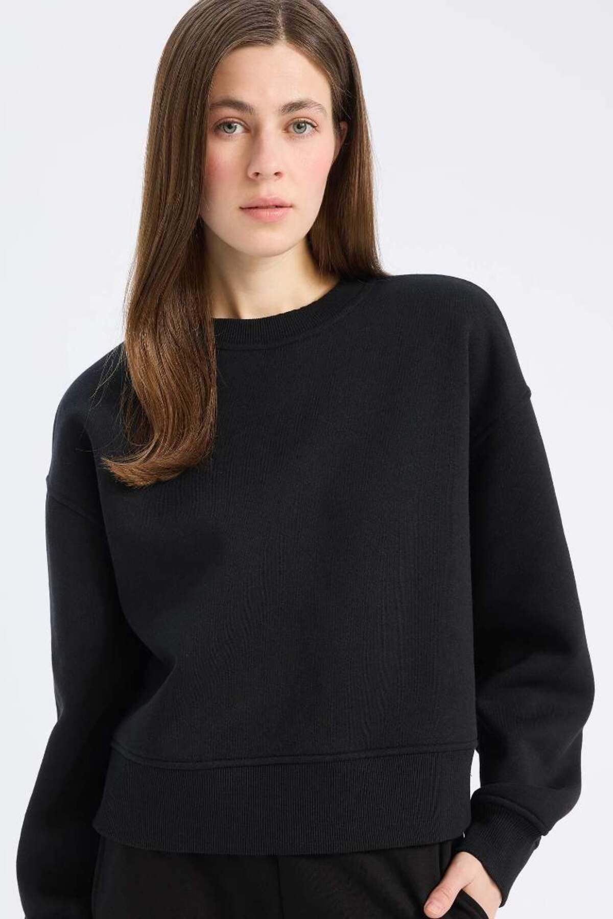 DeFacto-New Season Boxy Fit Crew Neck Basic Plain Thick Sweatshirt 1