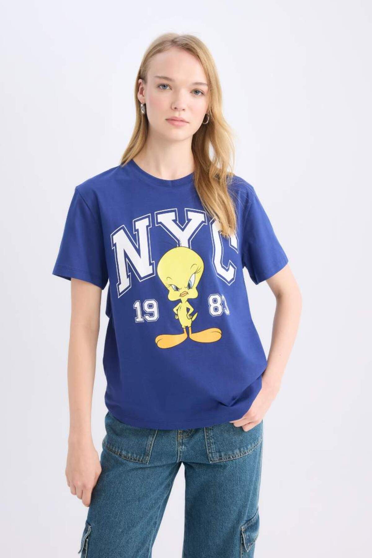 DeFacto Yeni Sezon Coool Looney Tunes Regular Fit Baskılı Kısa Kollu Tişört