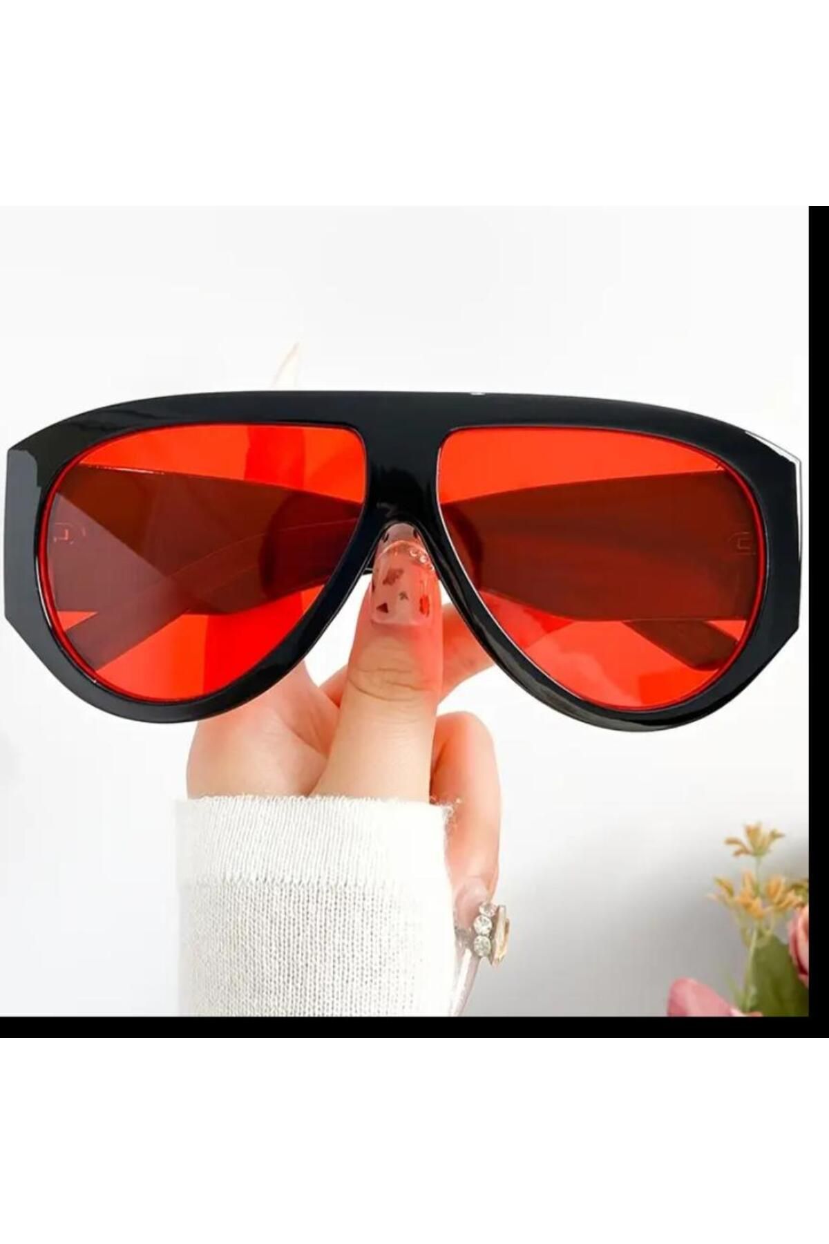 SUNA-Red Cagale Large Frame Sunglasses All Seasons 1