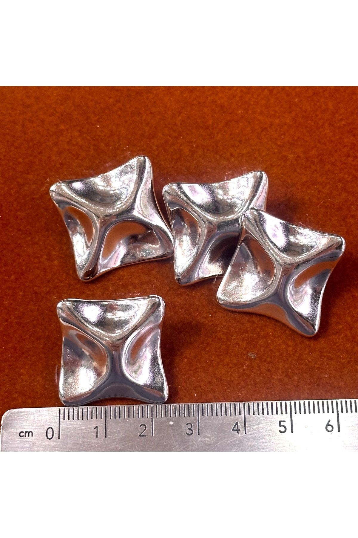 ODDA TASARIM ATÖLYESİ-Set of Big Buttons Square Silver Color with Hollowed Out Model Z.A.R.A(2.3cm) 3