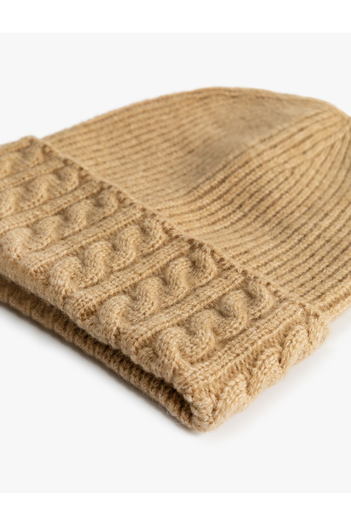 Koton-Koton X Sima Tarkan - Knitted Beanie with Texture and Fold Detail 3