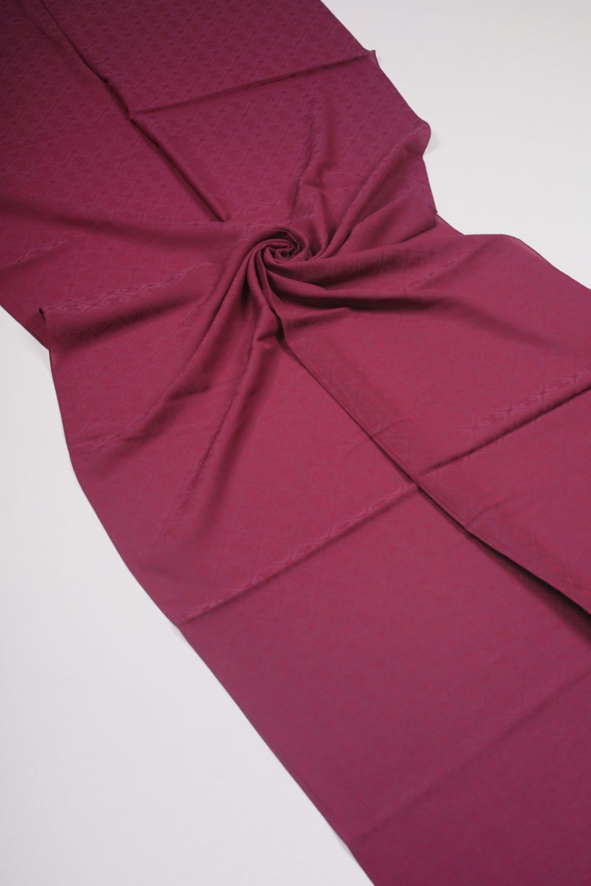 Pierre Cardin-Shawl - Pattern-01 - Color-17 1