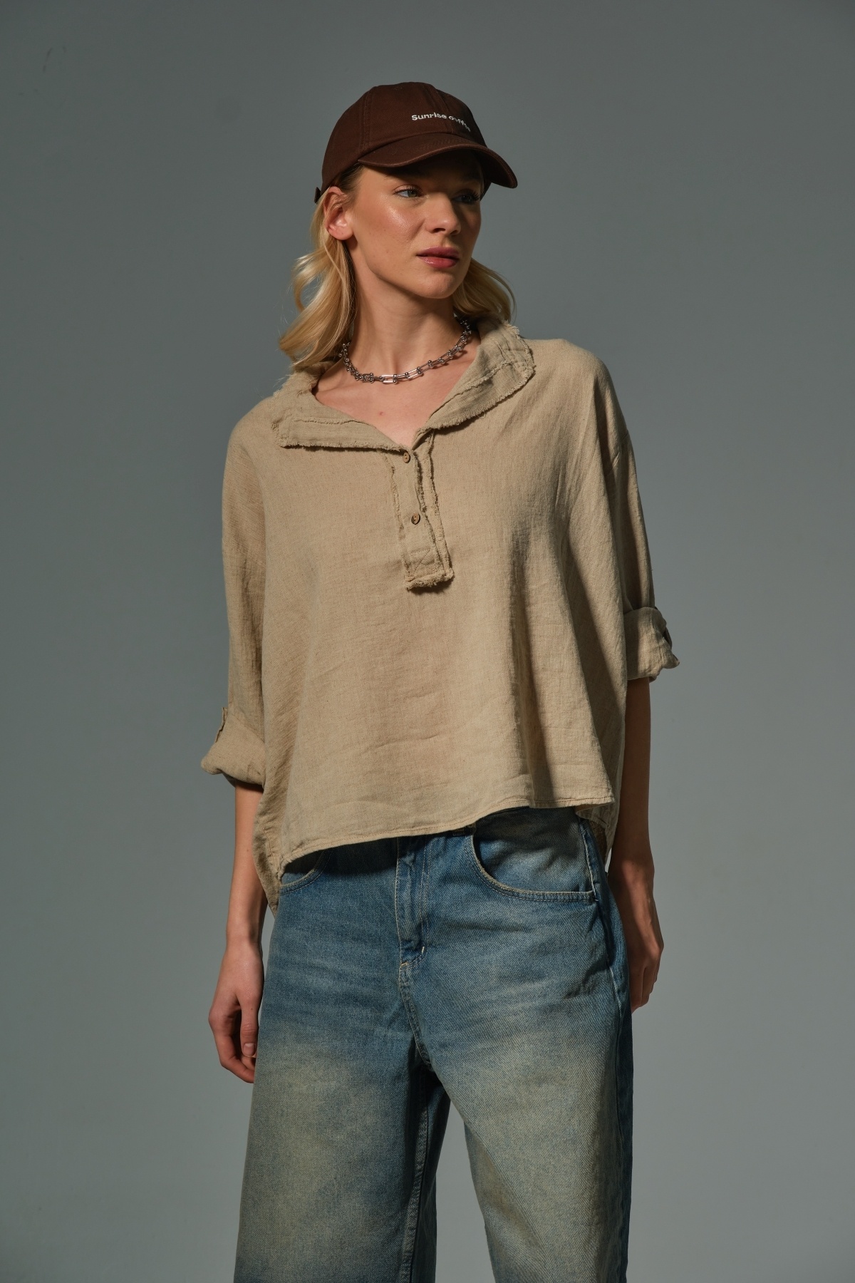 Maule  Bej Pamuk Keten Yarım Pat Pis Dikiş Hakim Yaka Katlanabilir Uzun Kol Kadın Gömlek #viana - Görsel 3