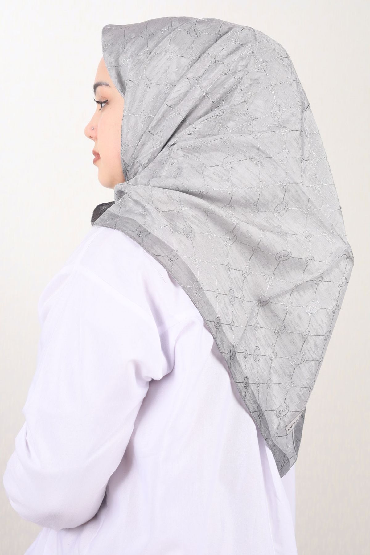 PİRAMİT-Pyramid Self Patterned Monogram Floss Scarf - Pattern-01 - Color-14 1