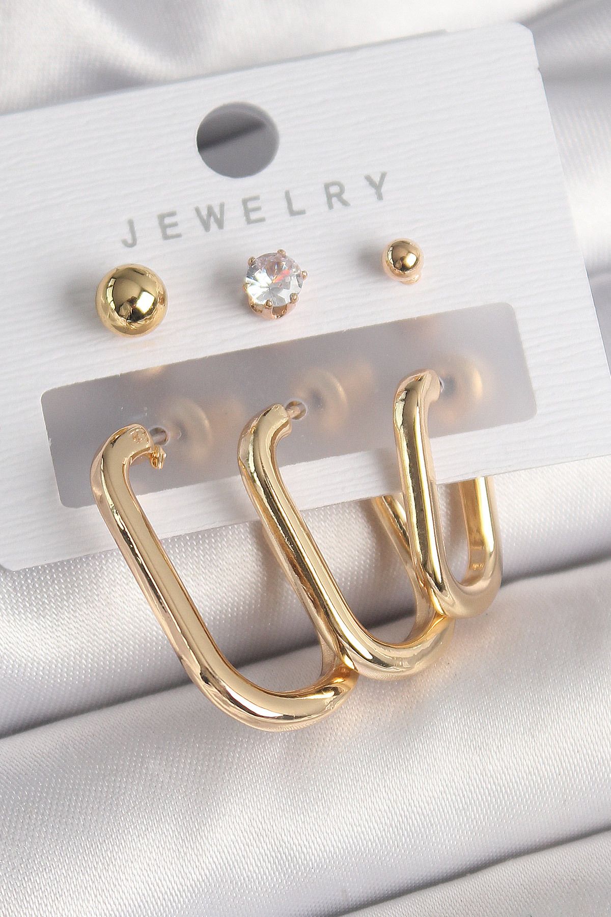 New Things Pirinç Gold Renk Halka Model Zirkon Taş Topçuk Detay Kadın Küpe Seti