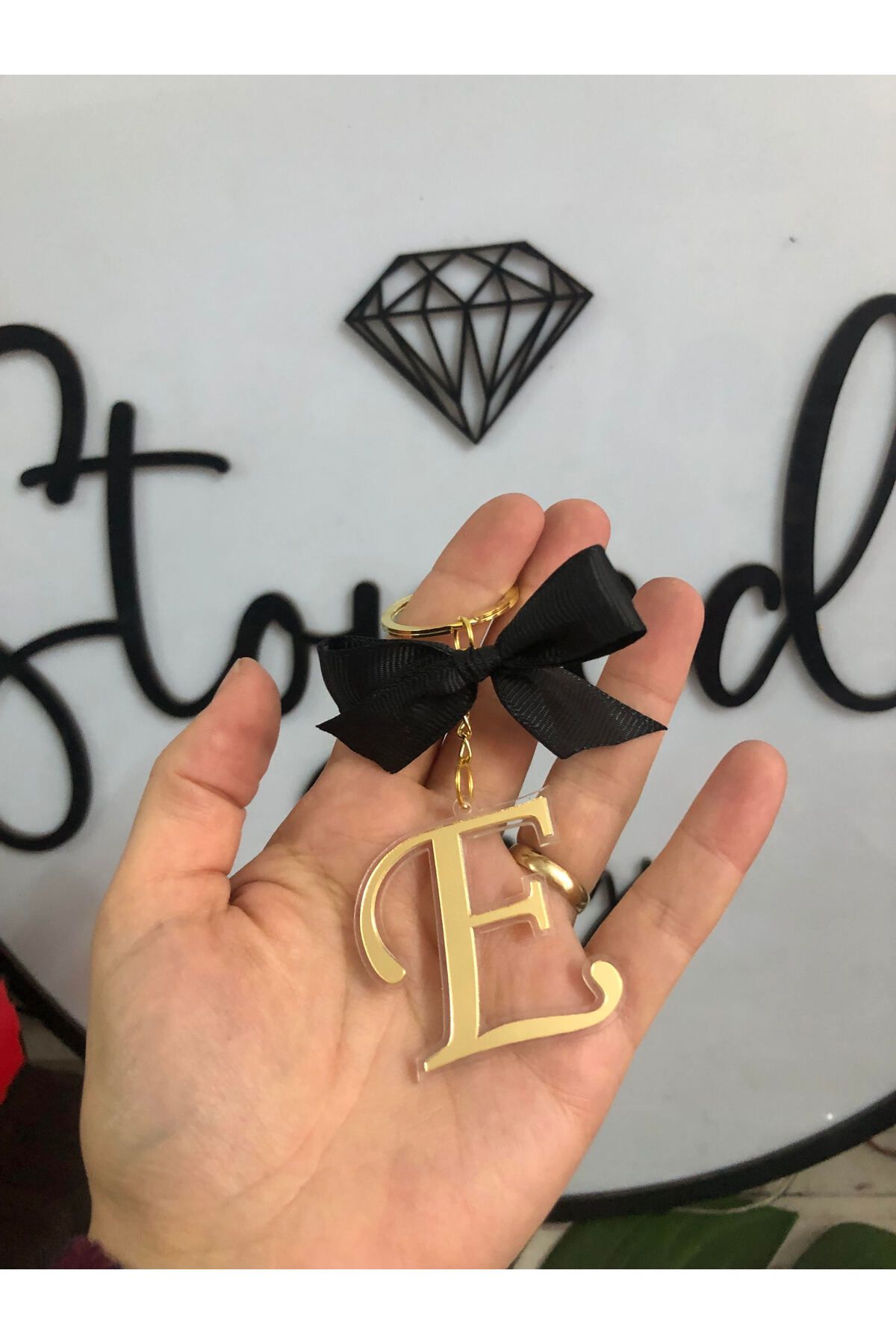 Stoneda-5cm Single Letter Keychain with Bow, Full Inside Model 5