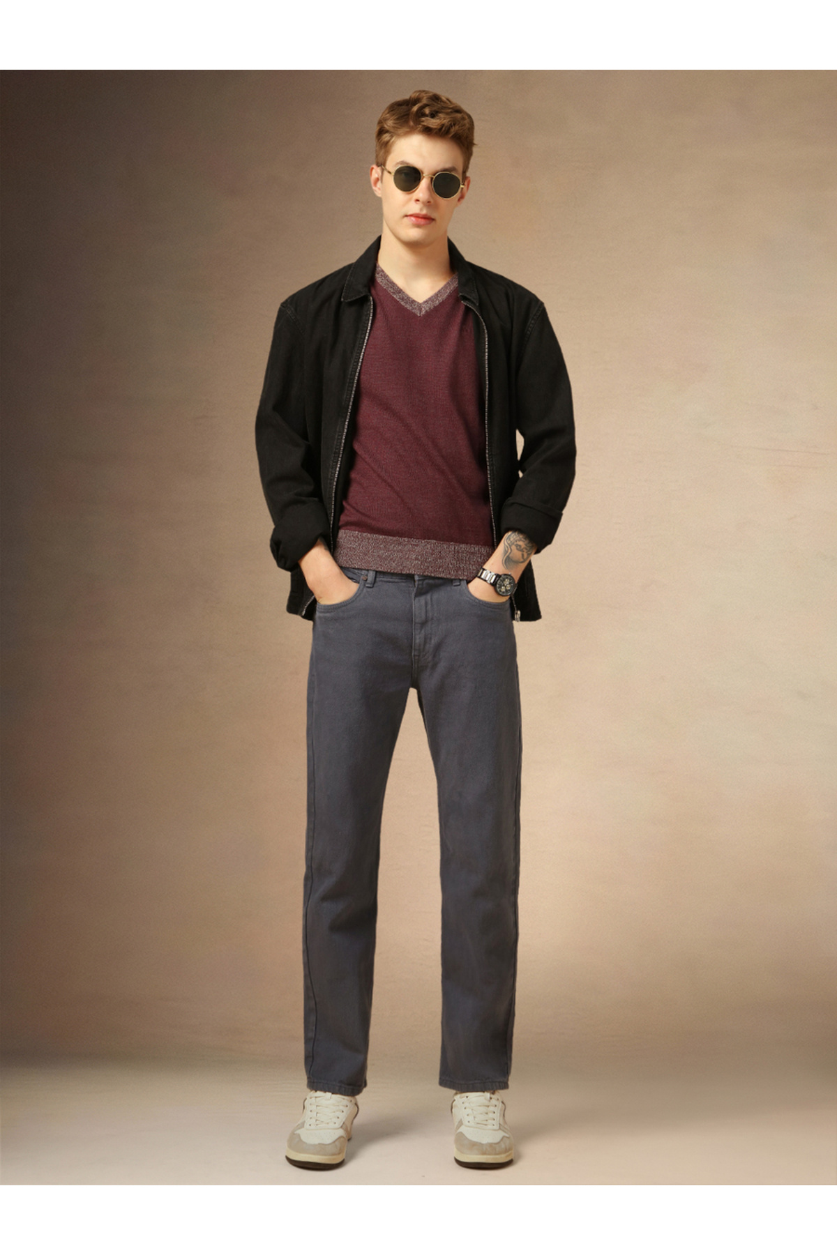 Dennis Lingo By Styli-Mid Rise Straight Fit Jeans 5
