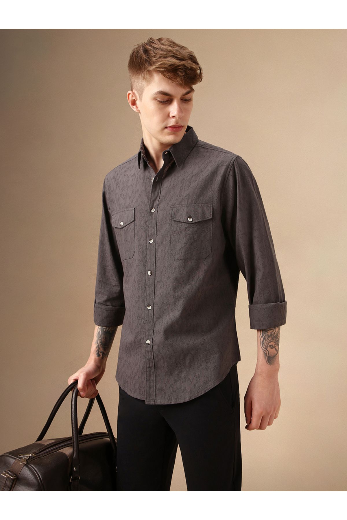 Dennis Lingo By Styli-Solid Relaxed Fit Spread Collar Shirt with Pockets 1