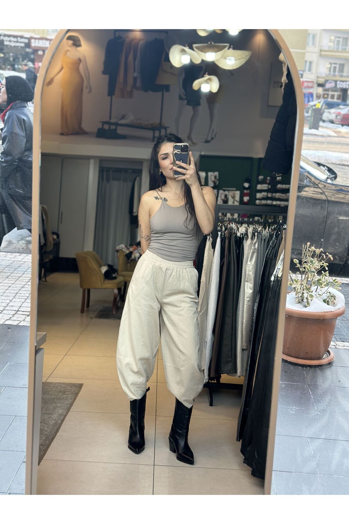 İstanbul-Gabardine Balloon Trousers 7