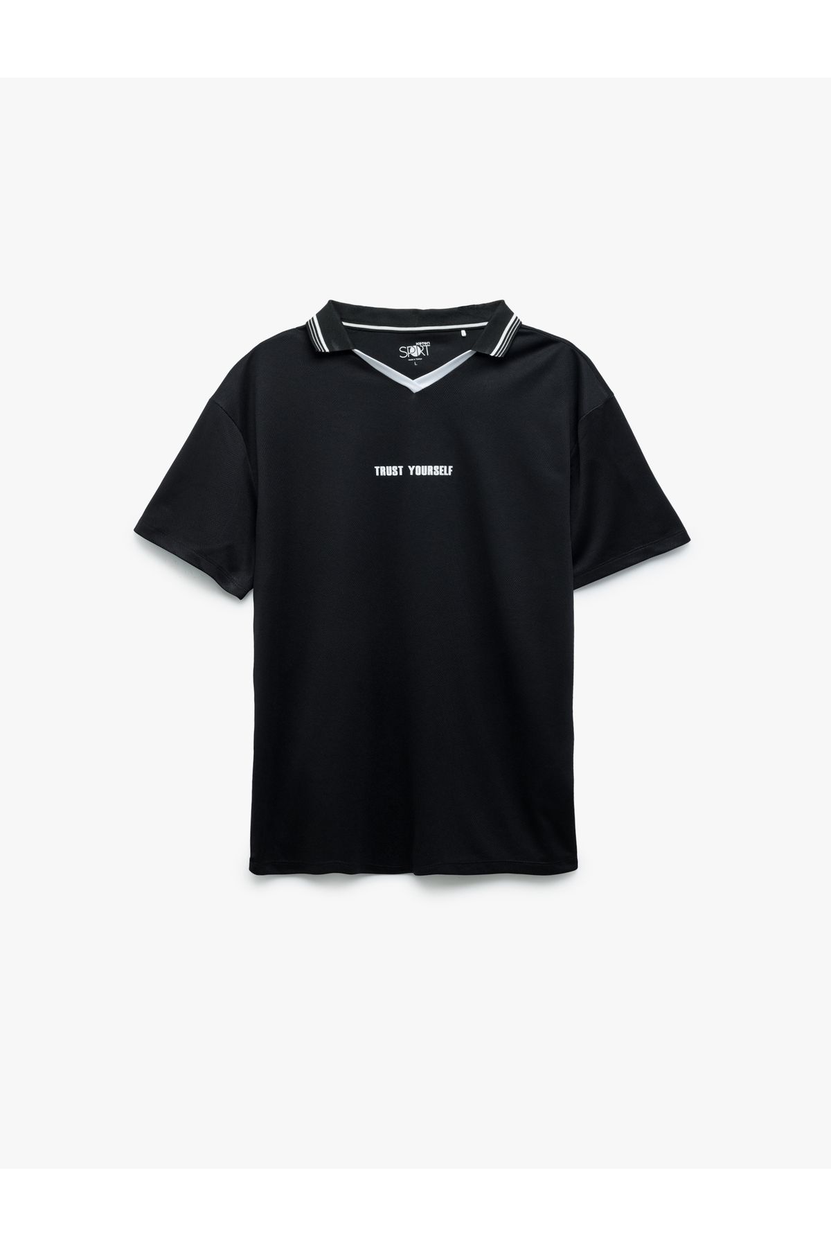 Koton-Αθλητικό μπλουζάκι Polo Neck Regular Fit με κοντό μανίκι με στάμπα 4